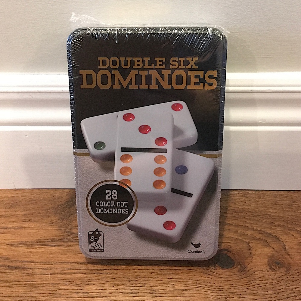 Double six dominos set